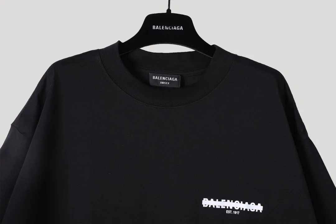 𝐁a𝐋en𝐂i𝐆a ：𝐁A𝐋EN𝐂IA𝐆A/ ；EST T ： 32 240 - # # 24ss Same Style ❗️❗️❗️ size：xs s m l